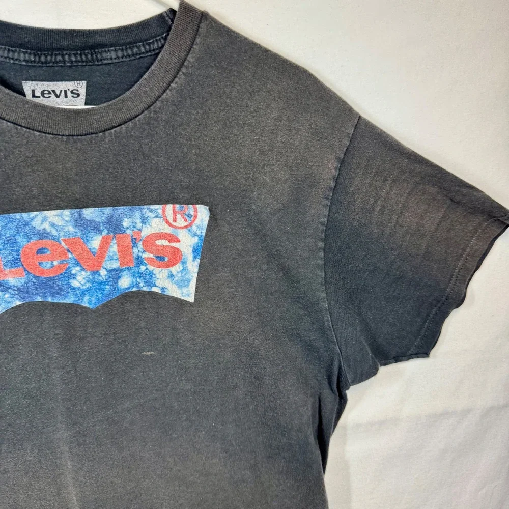 Levi's Graphic Tee Distressed Logo Print Casual Black T-Shirt Sz‎ Large Y2K